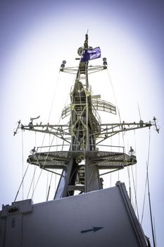 Mast and radar on battleship