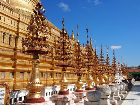 Shwezigon pagoda Nyang U