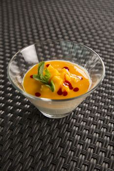 Vanilla Pannacotta with mango & mint