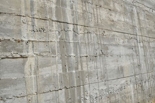 Layered concrete wall in perspective