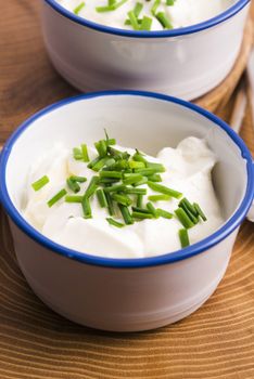 cottage cheese with chives