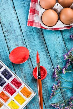 eggs for coloring and paintbrush