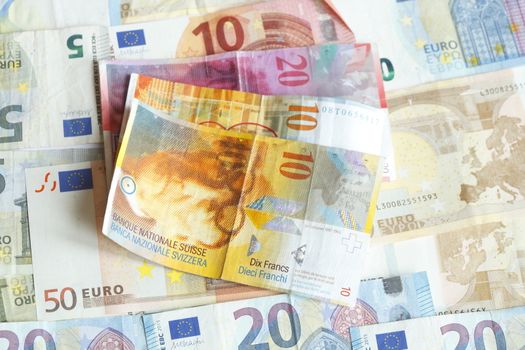 Swiss Frank Bills an Euro Bills 