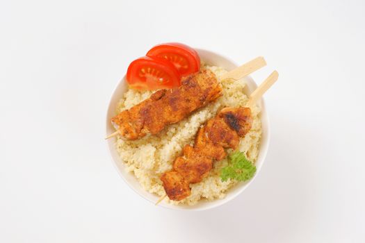 couscous and chicken skewers