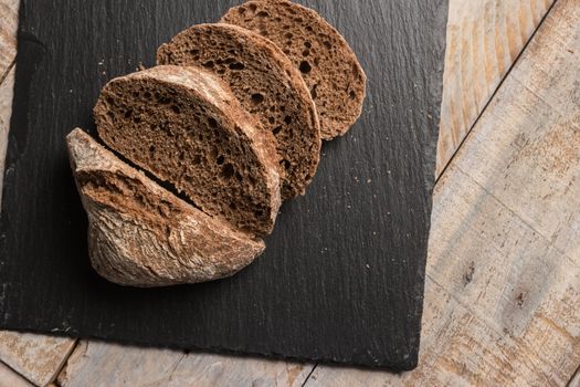 Malt loaf bread