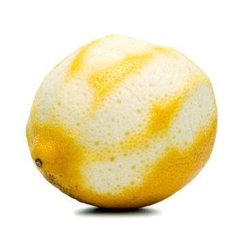 Peeled lemon fruit
