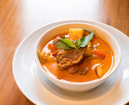 duck red curry 