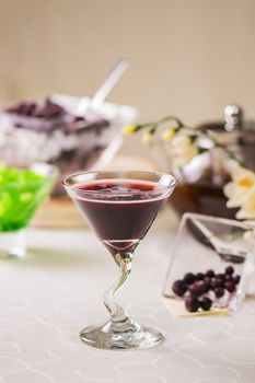 Cocktail from currant