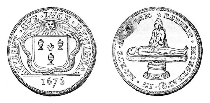 Other master surgeon token, At right, the weapons of the Faculty