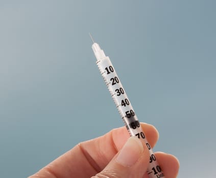 medial syringe subcutaneous needle