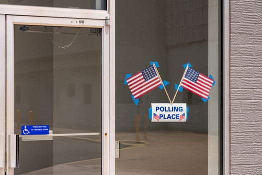 Entrance to a polling place for primary state elections in old Mall