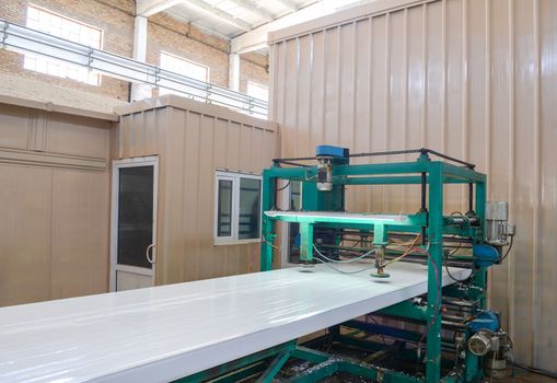 plant for the production of sandwich panels from styrofoam