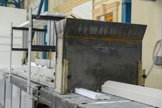 plant for the production of sandwich panels from styrofoam
