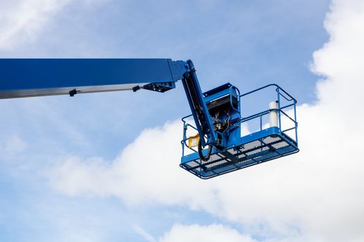 pallet truck crane