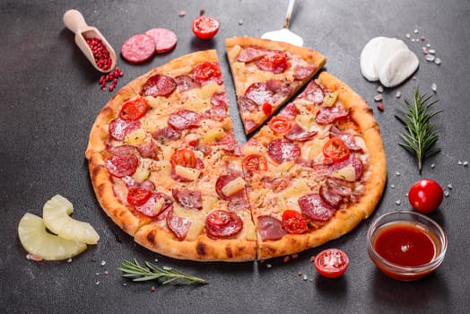Pepperoni Pizza with Mozzarella cheese, salami, ham