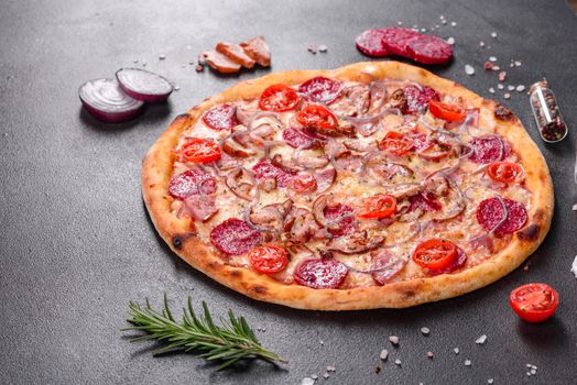 Pepperoni Pizza with Mozzarella cheese, salami, ham
