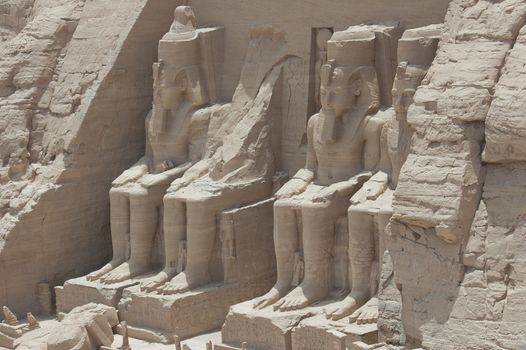Statues of Ramses II at entrance to Abu Simbel