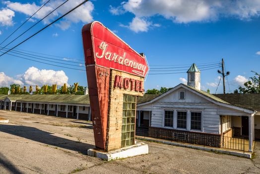 Abandoned motel on historic route 66 in Missouri