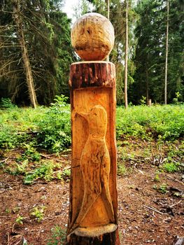 Wooden sculptures in the nature reserve Pfrunger-Burgweiler Ried