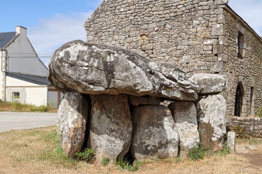 Crucuno dolmen - megalithic monument