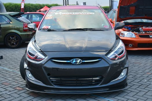 Hyundai Accent hatchback at Bumper to Bumper 15 car show 