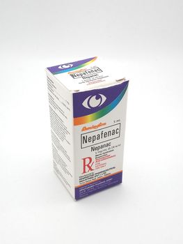Nepafenac nepanac sterile opthalmic suspension drops box in Mani