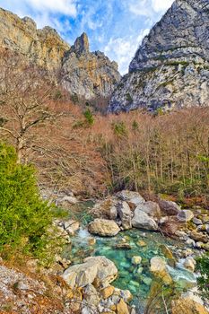 Veral River, Anso Valley, Valles Occidentales Natural Park, Spain