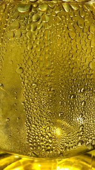 Texture of evaporated water in a yellow vaporizer