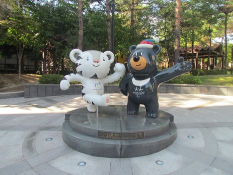 Soohorang and Bandabi, the mascots of the PyeongChang 2018 Olympic games