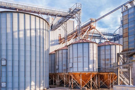 Storage facility cereals, and biogas production