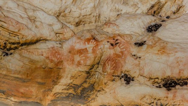 Aboriginal Art: hand prints in a cave, grampians national park