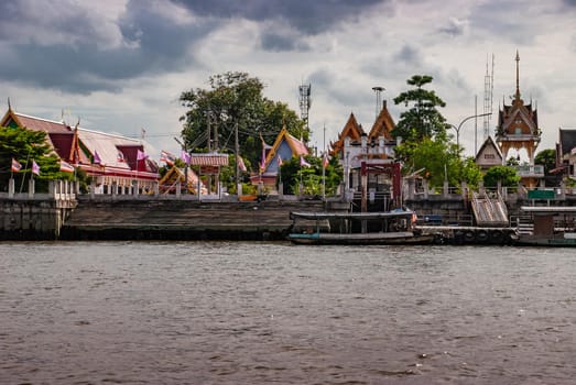 Beautiful Wat Saeng Siritham, located on the Nonthaburi of the Chao Phraya River.