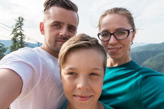 Selfie of family on the Teletskoye lake