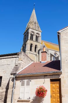 St Nicolas Abbey in Saint-Leu-d'Esserent