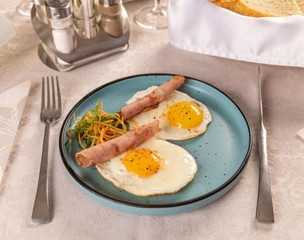 Sunny side up fried eggs 