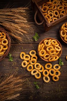 Salty cracker pretzel rings