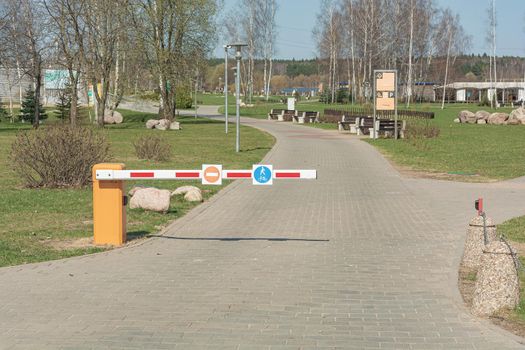 barrier blocks the passage for transport