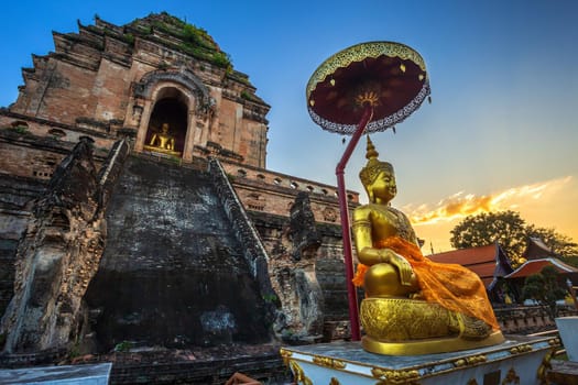 Wat Chedi Luang is a Buddhist temple in the historic centre and is a Buddhist temple is a major tourist attraction in Chiang Mai,Thailand.